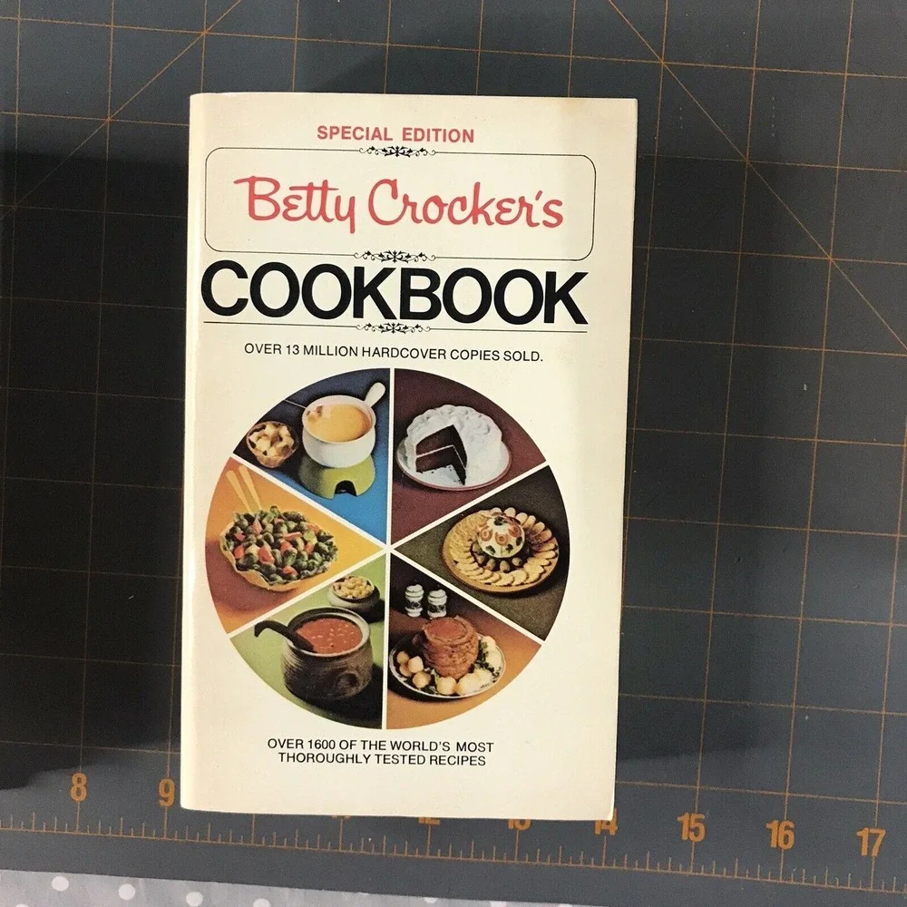 Vintage Betty Crocker 5 Cook Book Set Special Edition Recipes‎ 1970s